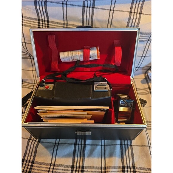 Vintage Polaroid Countdown 90 Automatic Land Camera External Flash and Case - Picture 9 of 14